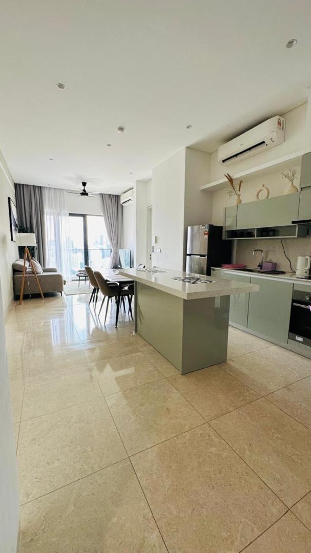 Lucentia Residents At Bbcc Lalaport Bukit Bintang Apartment Kuala Lumpur Exterior photo