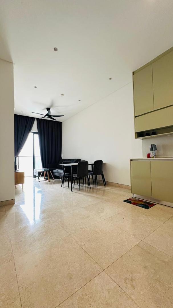 Lucentia Residents At Bbcc Lalaport Bukit Bintang Apartment Kuala Lumpur Exterior photo