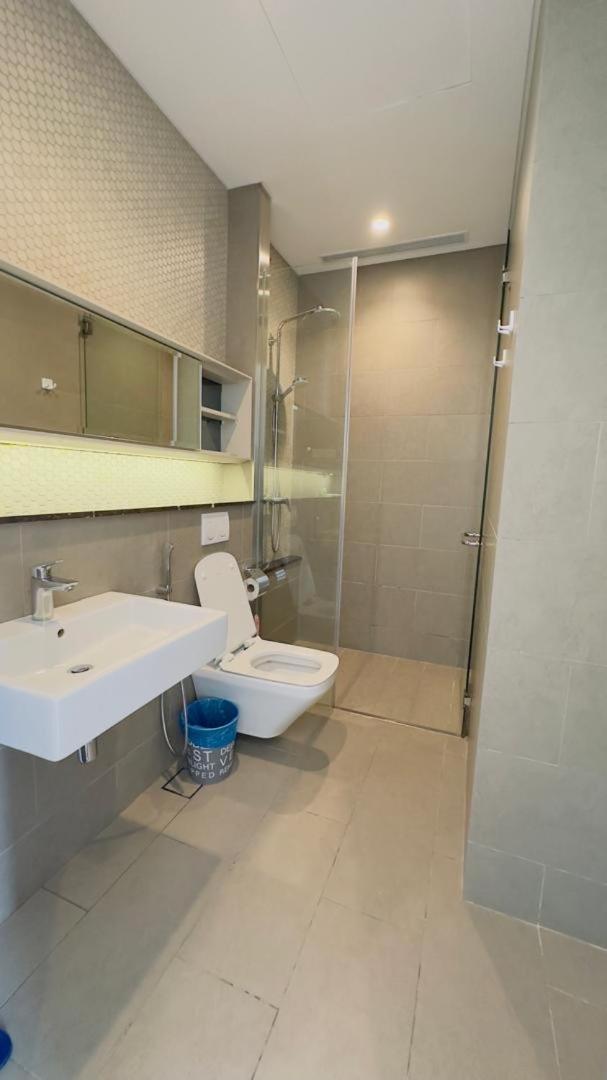 Lucentia Residents At Bbcc Lalaport Bukit Bintang Apartment Kuala Lumpur Exterior photo