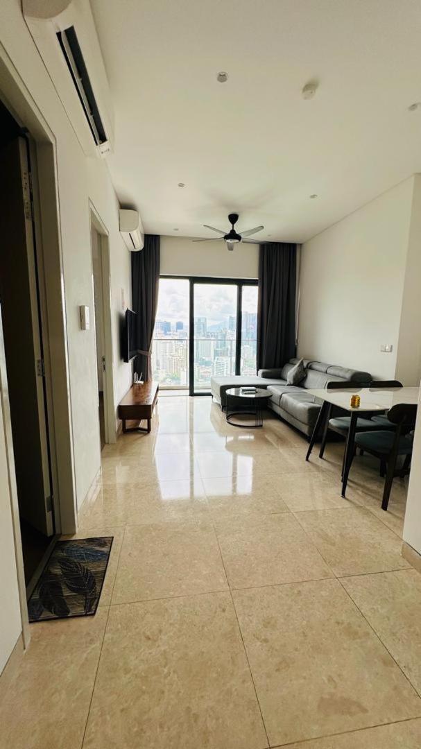 Lucentia Residents At Bbcc Lalaport Bukit Bintang Apartment Kuala Lumpur Exterior photo