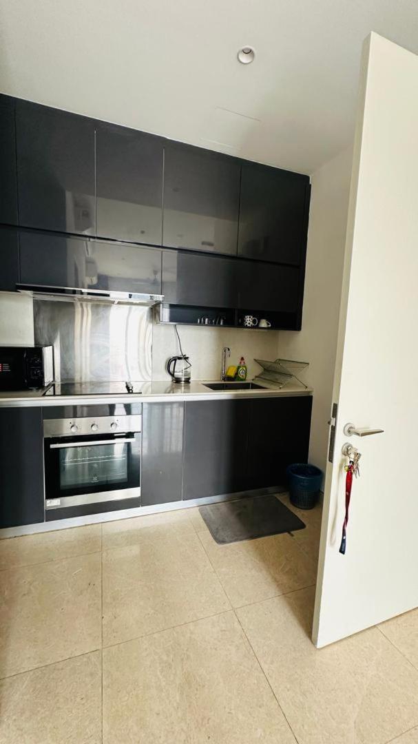 Lucentia Residents At Bbcc Lalaport Bukit Bintang Apartment Kuala Lumpur Exterior photo